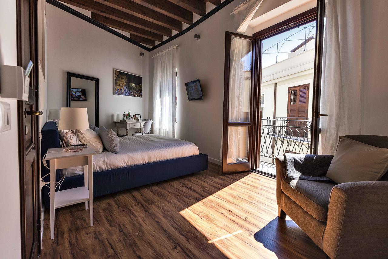Casa Nostra B&B Palermo Dış mekan fotoğraf